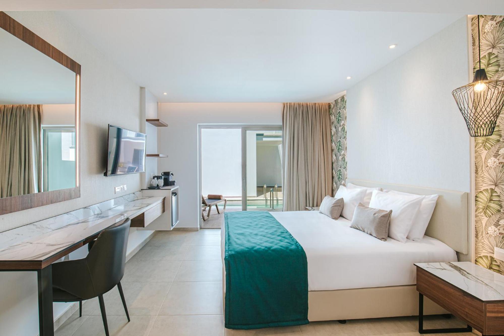 Atlantica Sungarden Park Hotel Agia Napa Buitenkant foto