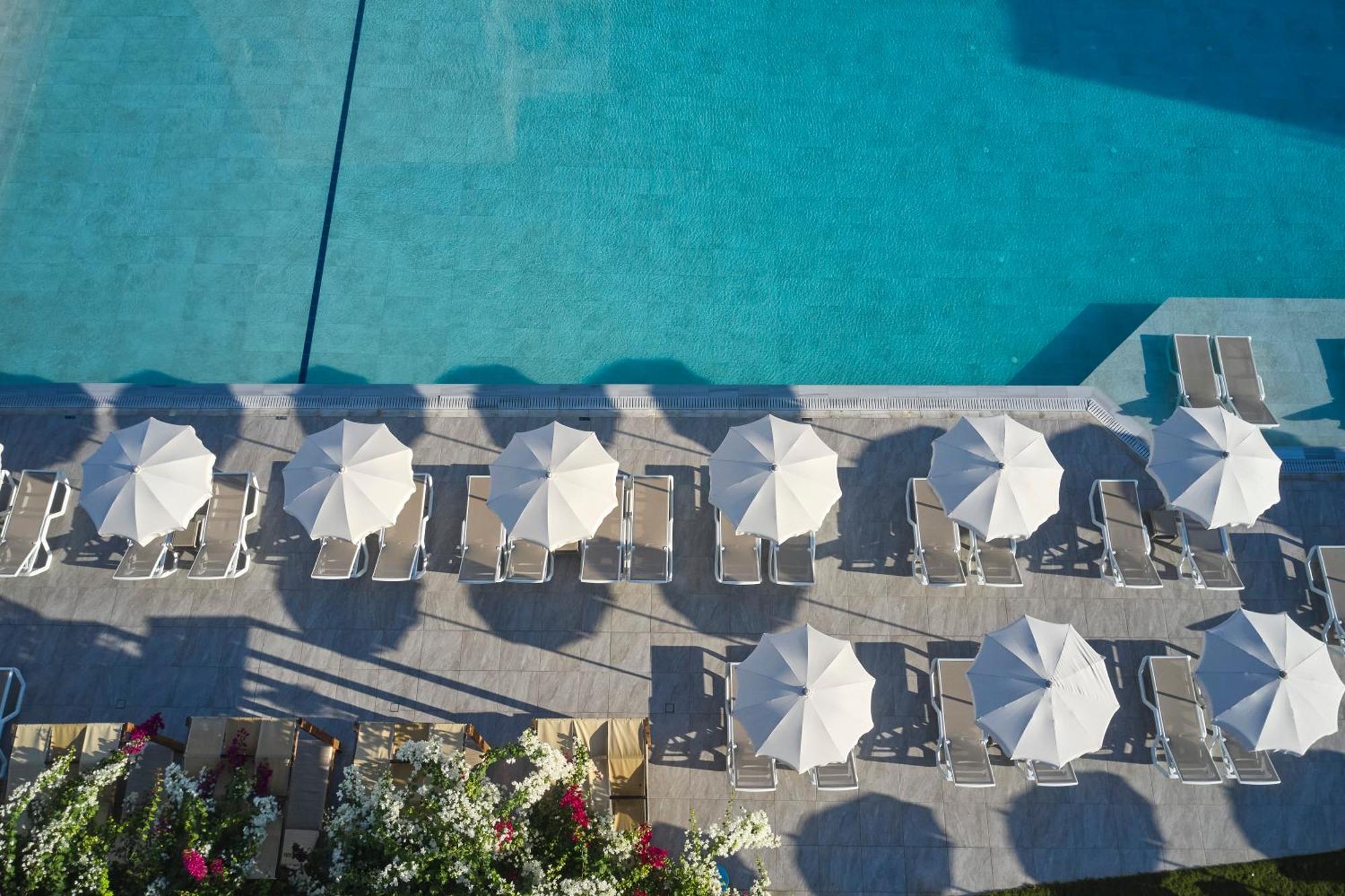 Atlantica Sungarden Park Hotel Agia Napa Buitenkant foto